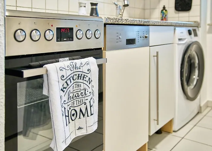 Appartement Wohlfuehlnest St Leon Rot Aufzug Klima Balkon *