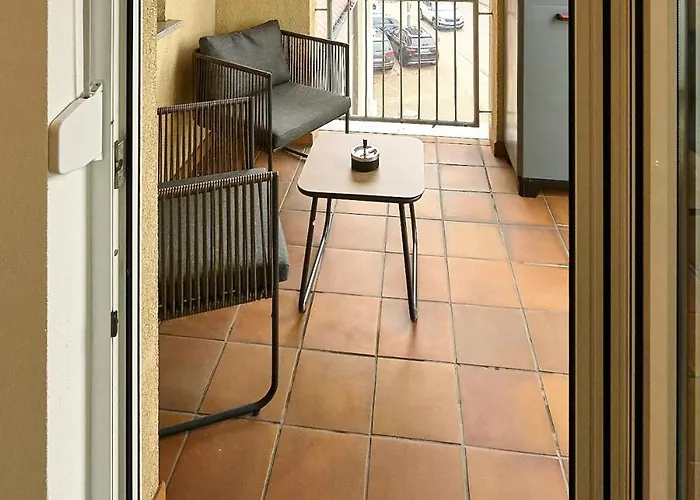 Wohlfuehlnest St Leon Rot Aufzug Klima Balkon Appartement