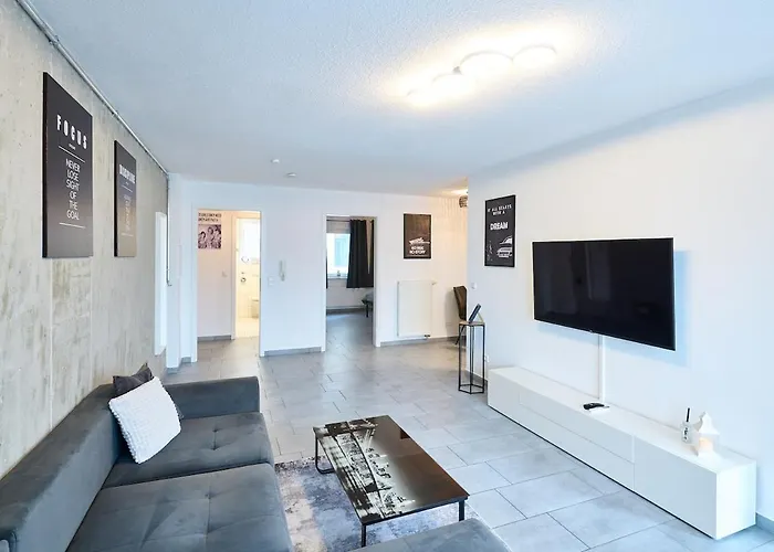 Wohlfuehlnest St Leon Rot Aufzug Klima Balkon Appartement *